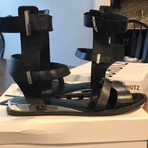 🎉SCHUTZ FORTUNATA SANDAL🎉